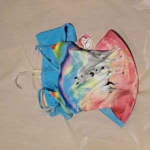 UPF 50+ two piece swimsuit brand new with tag 4-5